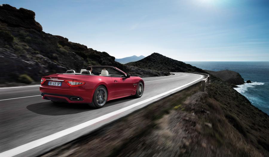  Maserati GranCabrio Sport 2011 года  (фото 81 из 107)